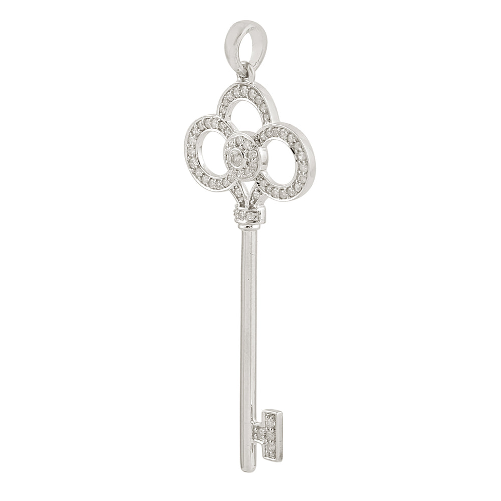 18K White Gold Pave Diamond Designer Key Pendant For Gifts