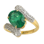 Oval Cut Emerald Gemstone Pave Natural Diamond Solitaire Ring In Yellow Gold