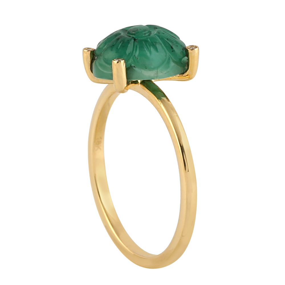 Carved Emerald Diamond Prong Set Designer Ring In 18k Yellow Gold