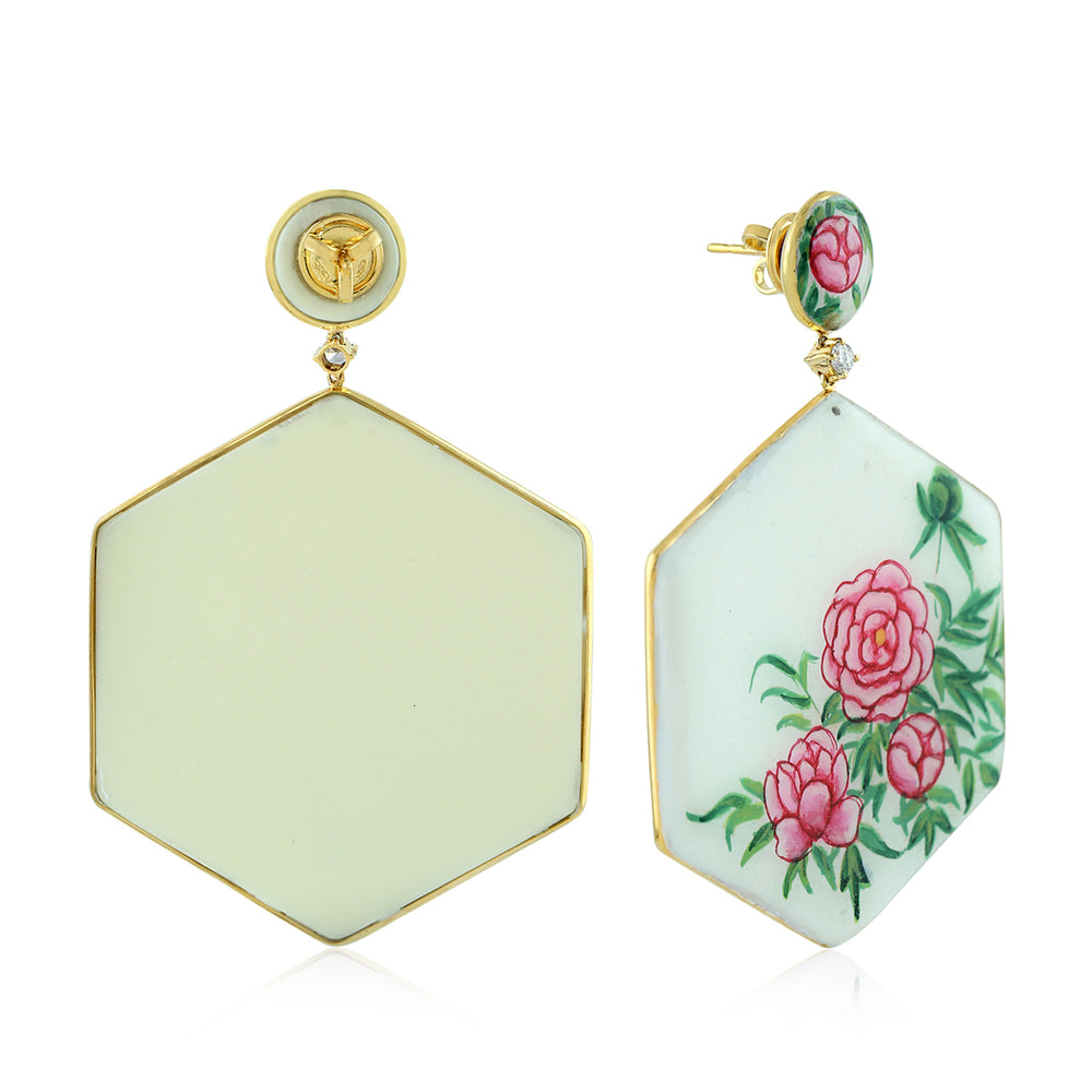 Hexagon Cut Bakelite Gold Prong Diamond Flower Dangler In 18K Yellow Gold