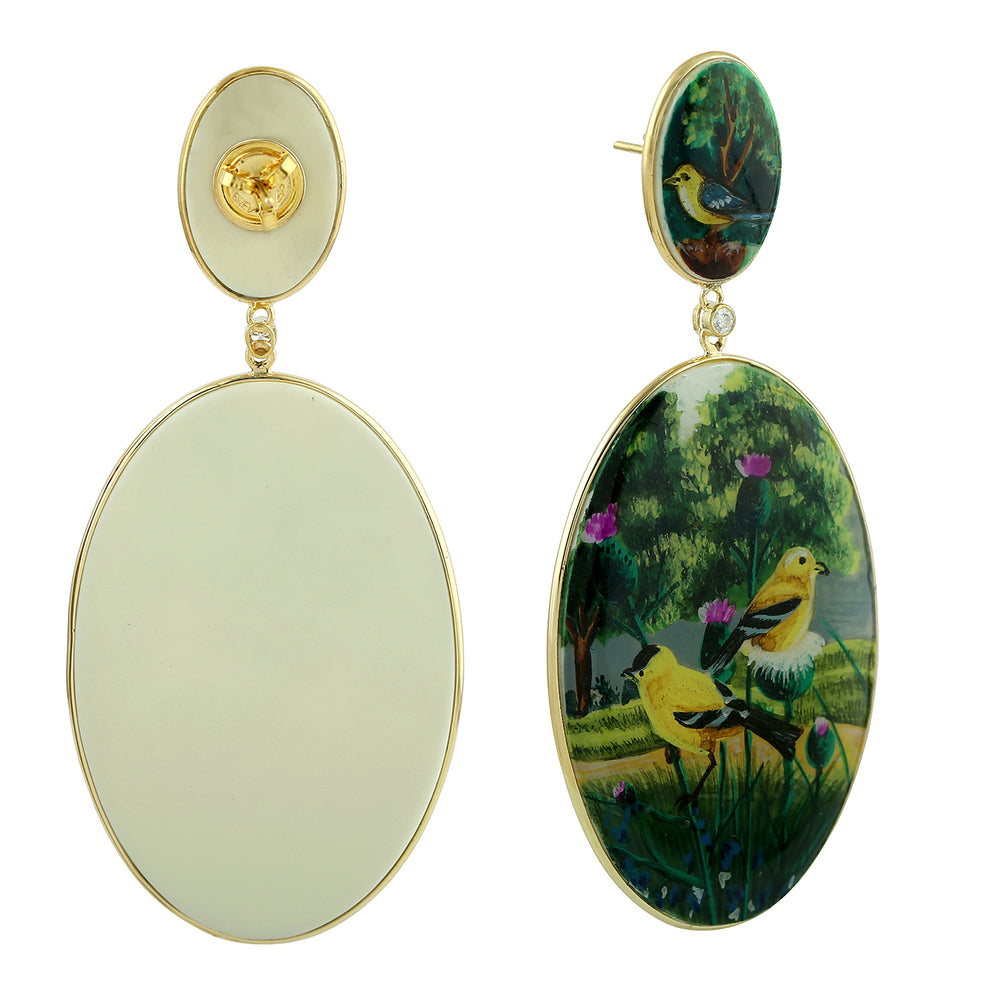 Picture Bakelite Prong Set Diamond Oval Design Bird Dangler In 18K Yellow Gold