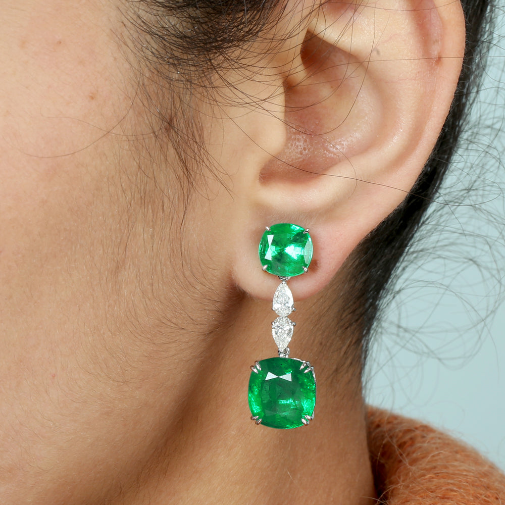 18k White Gold Emerald Pear Cut Diamond Beautiful Drop Danglers For Her